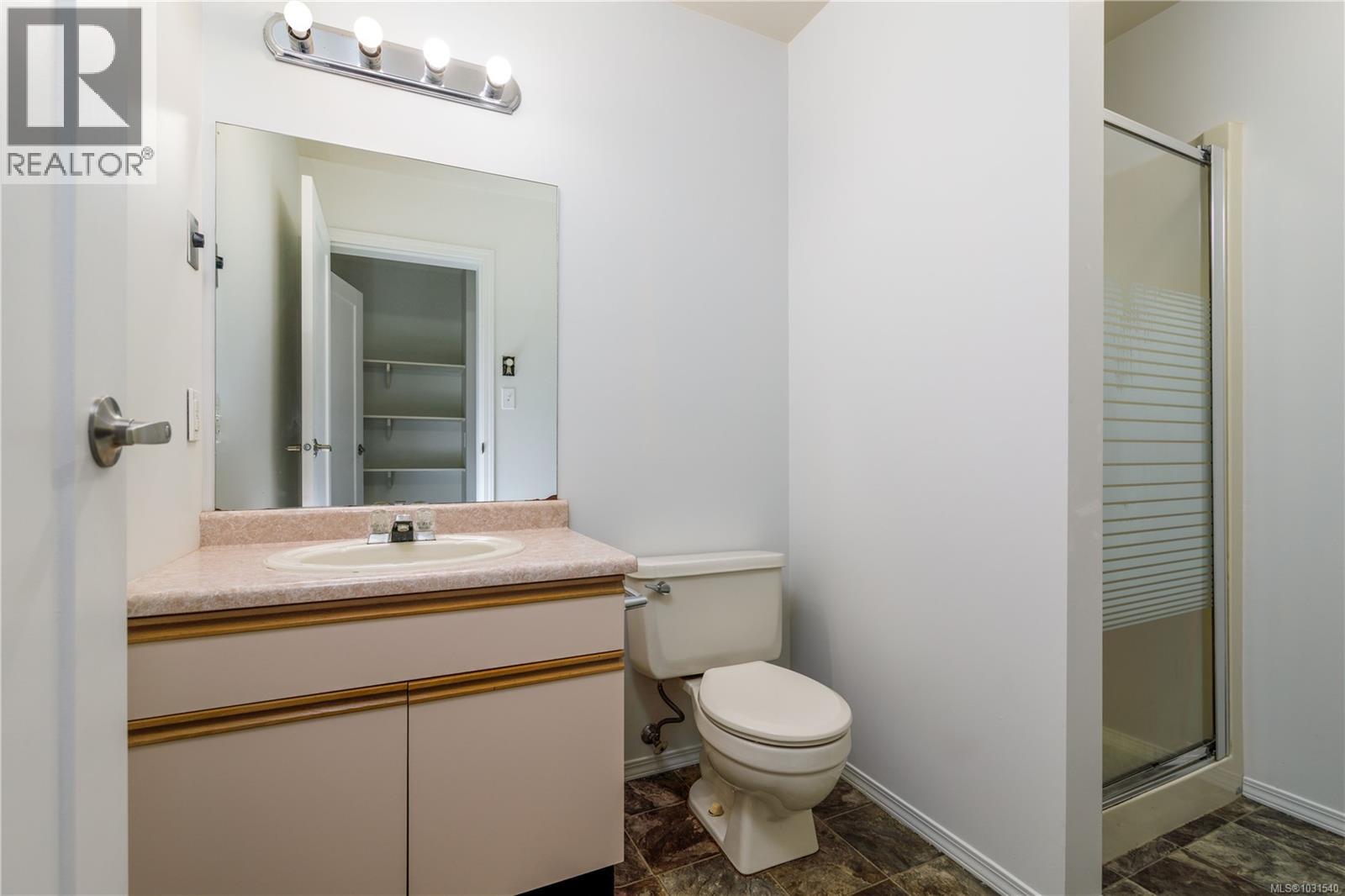 2850 Santana Dr, Langford