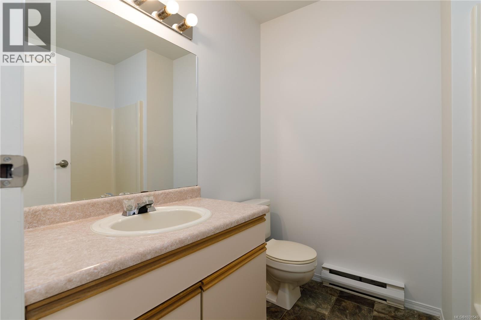 2850 Santana Dr, Langford