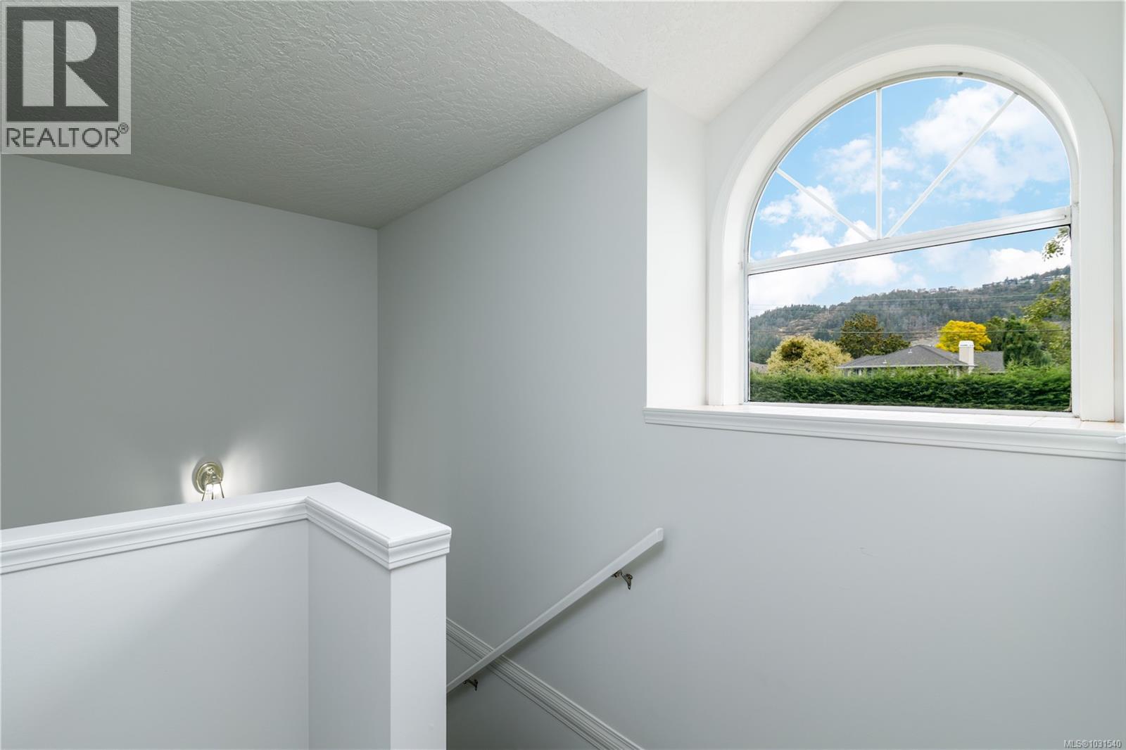 2850 Santana Dr, Langford