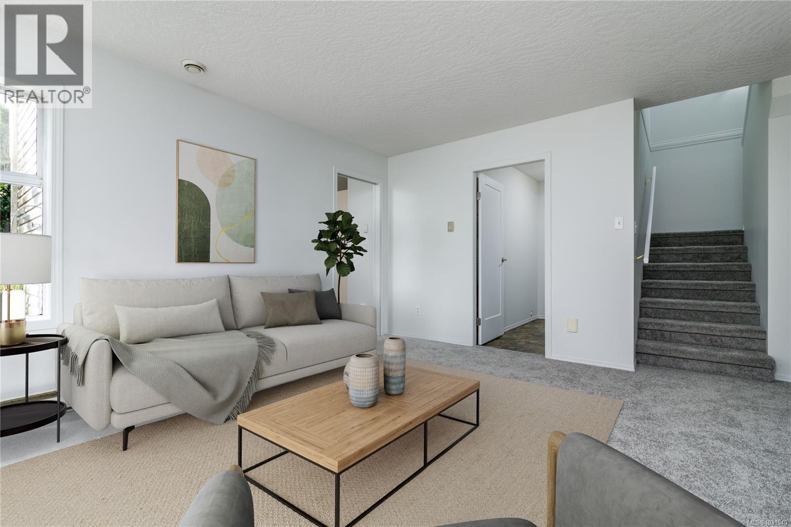 2850 Santana Dr, Langford