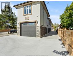 1320 Grand Marais Road East, Windsor, ON N8W1W2 Photo 37