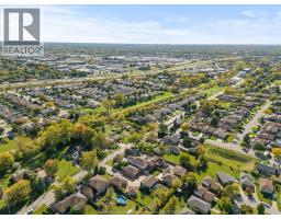 1320 Grand Marais Road East, Windsor, ON N8W1W2 Photo 50