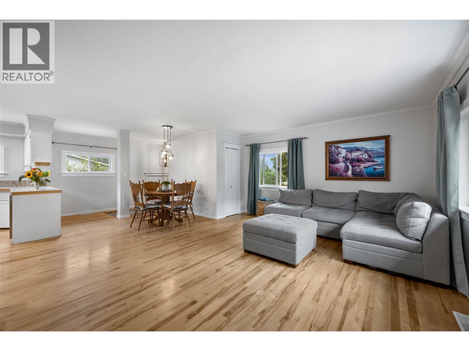 268 MCLURE FERRY Road, McLure