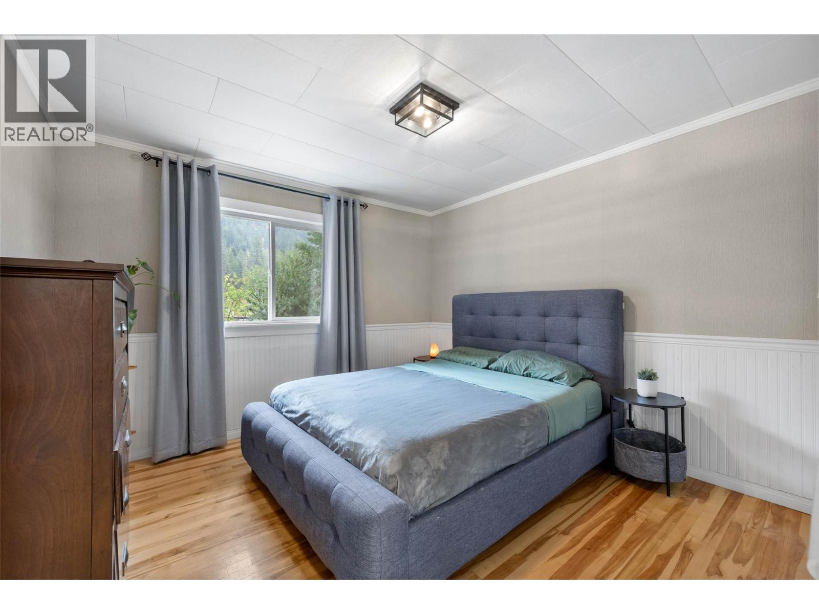 268 MCLURE FERRY Road, McLure