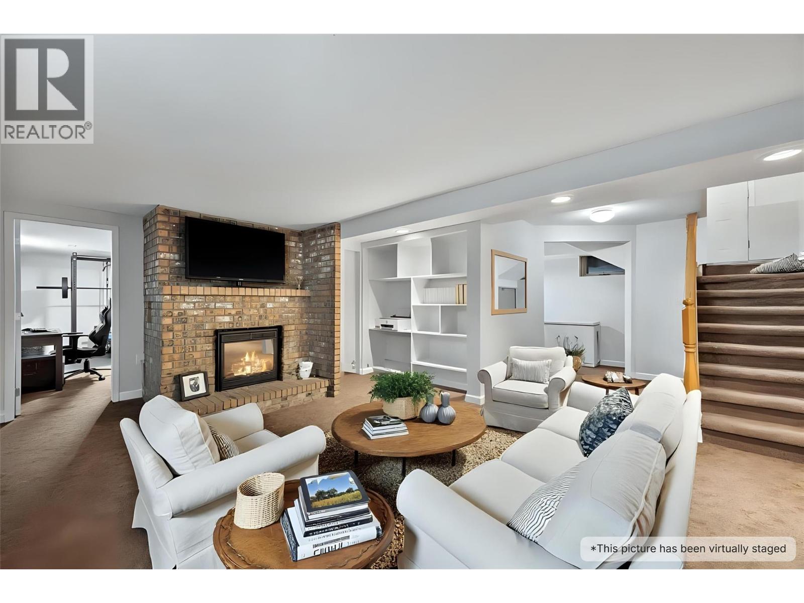 268 MCLURE FERRY Road, McLure