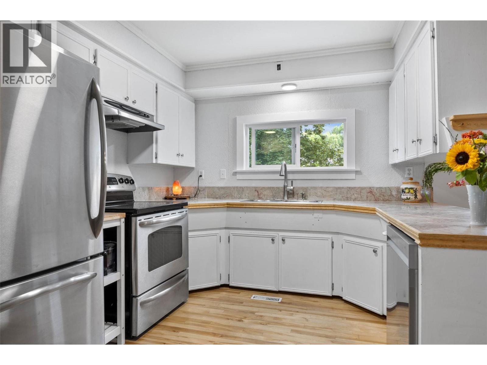 268 MCLURE FERRY Road, McLure