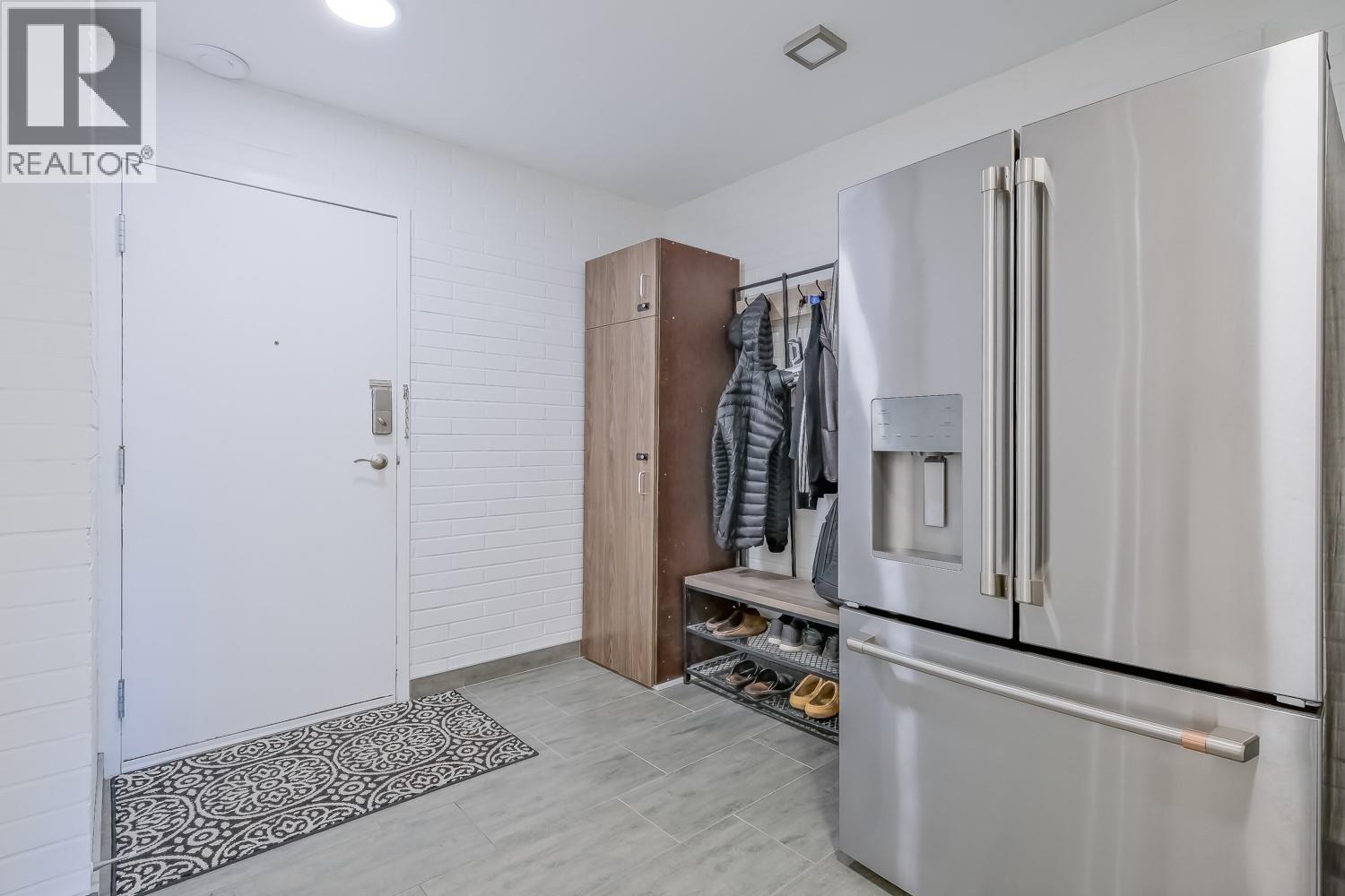 #401 1915 Pacific Court - 7
