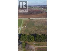 1070 Snyders Flats Road, Bloomingdale, ON N0B1K0 Photo 7