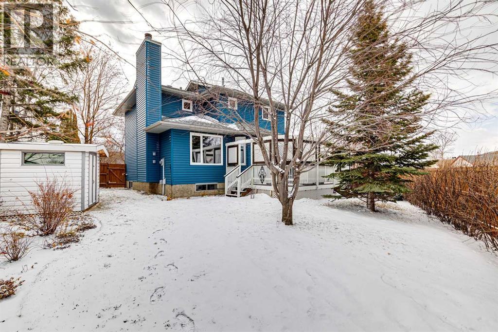 Single Family House for Sale in  Erin Meadow Close SE Erin Woods Calgary 