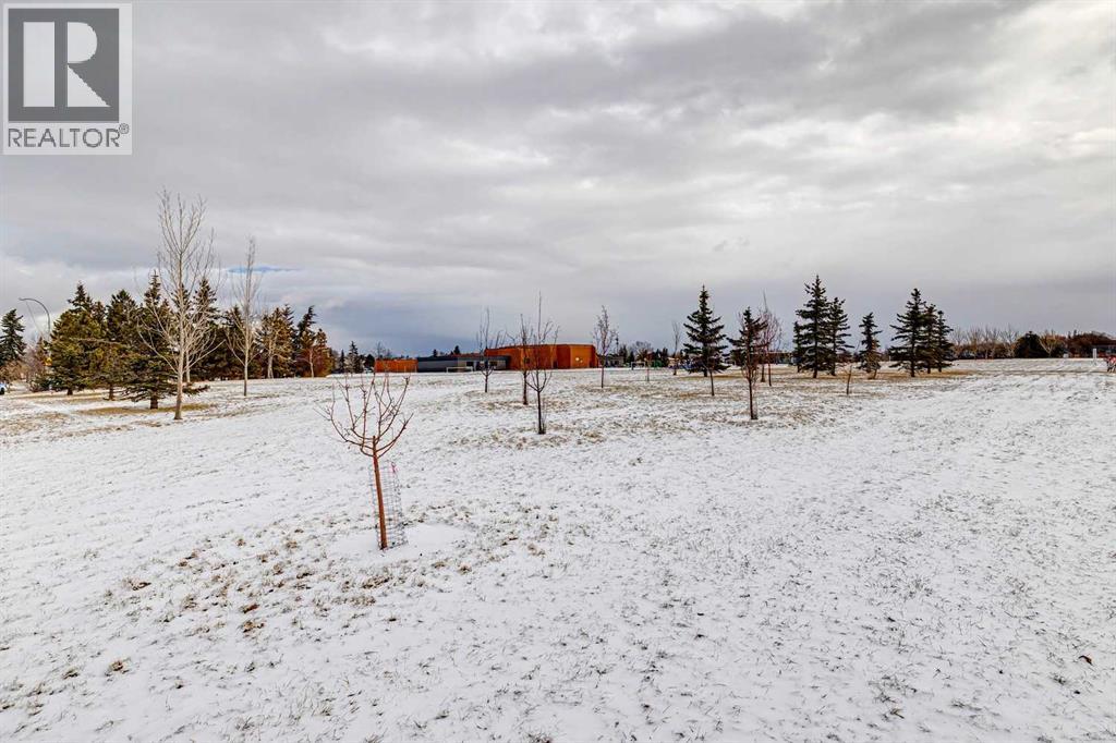 Single Family House for Sale in  Erin Meadow Close SE Erin Woods Calgary 