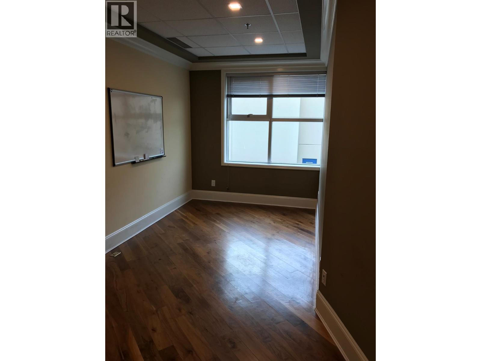 122&224 998 HARBOURSIDE DRIVE — photo 3