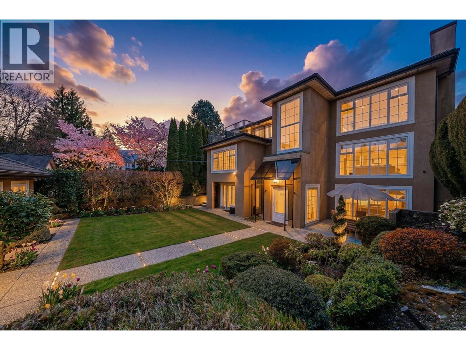 4049 W 27TH AVENUE, Vancouver