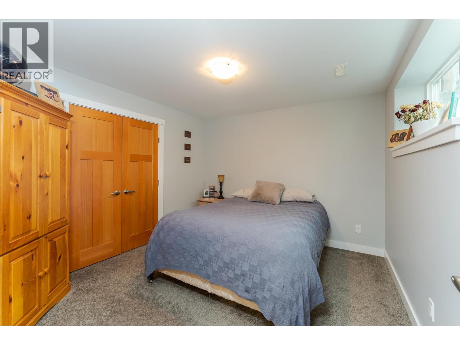 7613 LOEDEL CRESCENT - 31