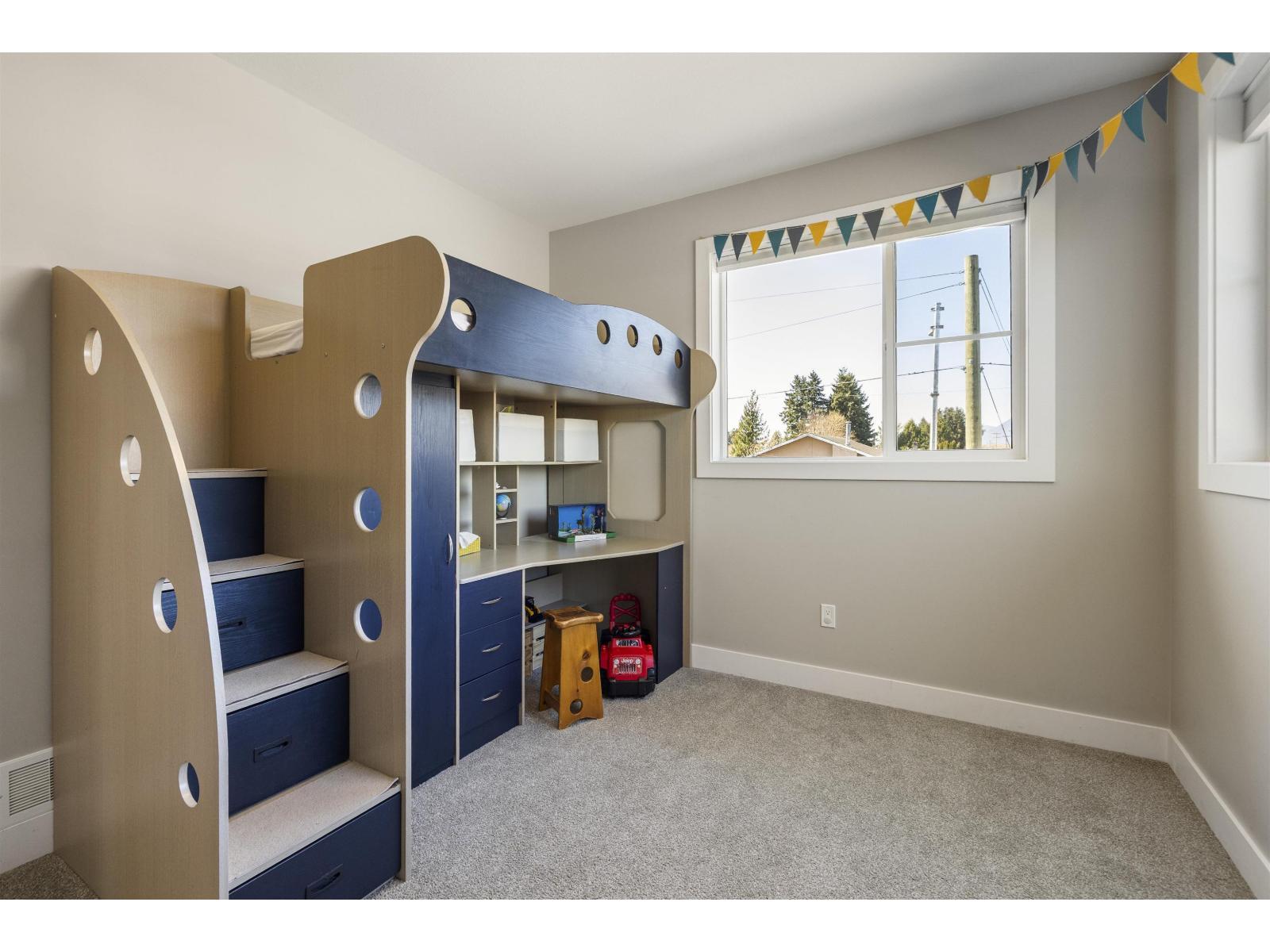 10398 WEDGEWOOD DRIVE, Fairfield Island, Chilliwack