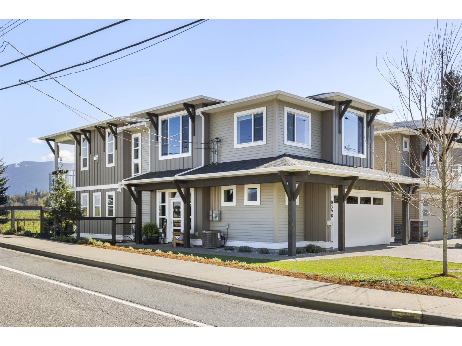 10398 WEDGEWOOD DRIVE, Fairfield Island, Chilliwack