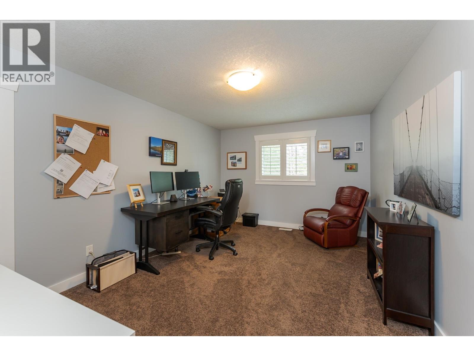 7613 LOEDEL CRESCENT - 23