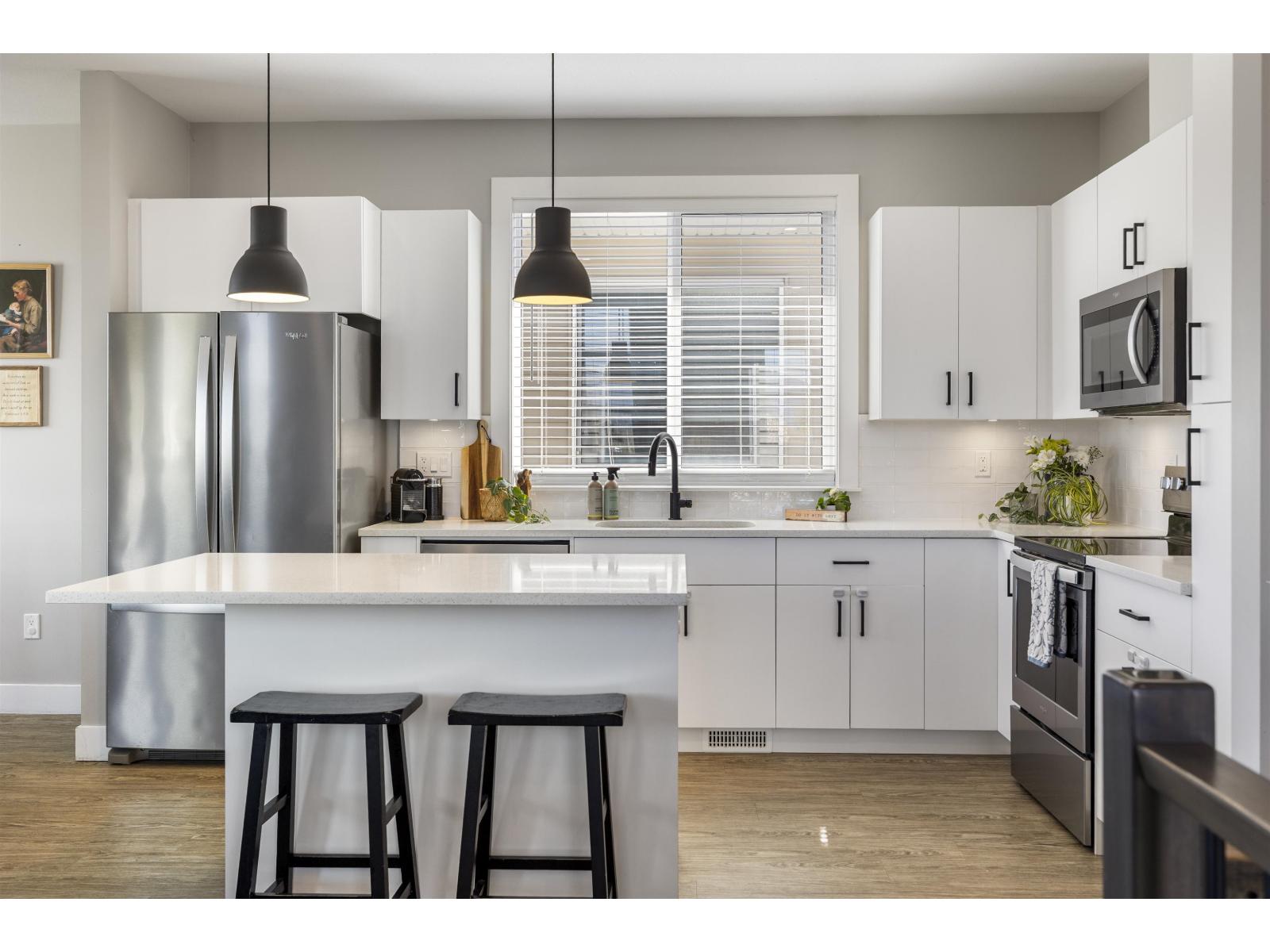 10398 WEDGEWOOD DRIVE, Fairfield Island, Chilliwack