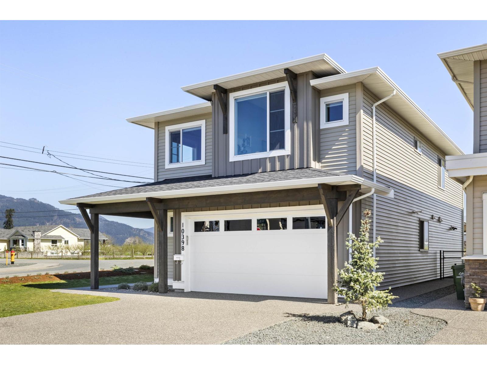 10398 WEDGEWOOD DRIVE, Fairfield Island, Chilliwack