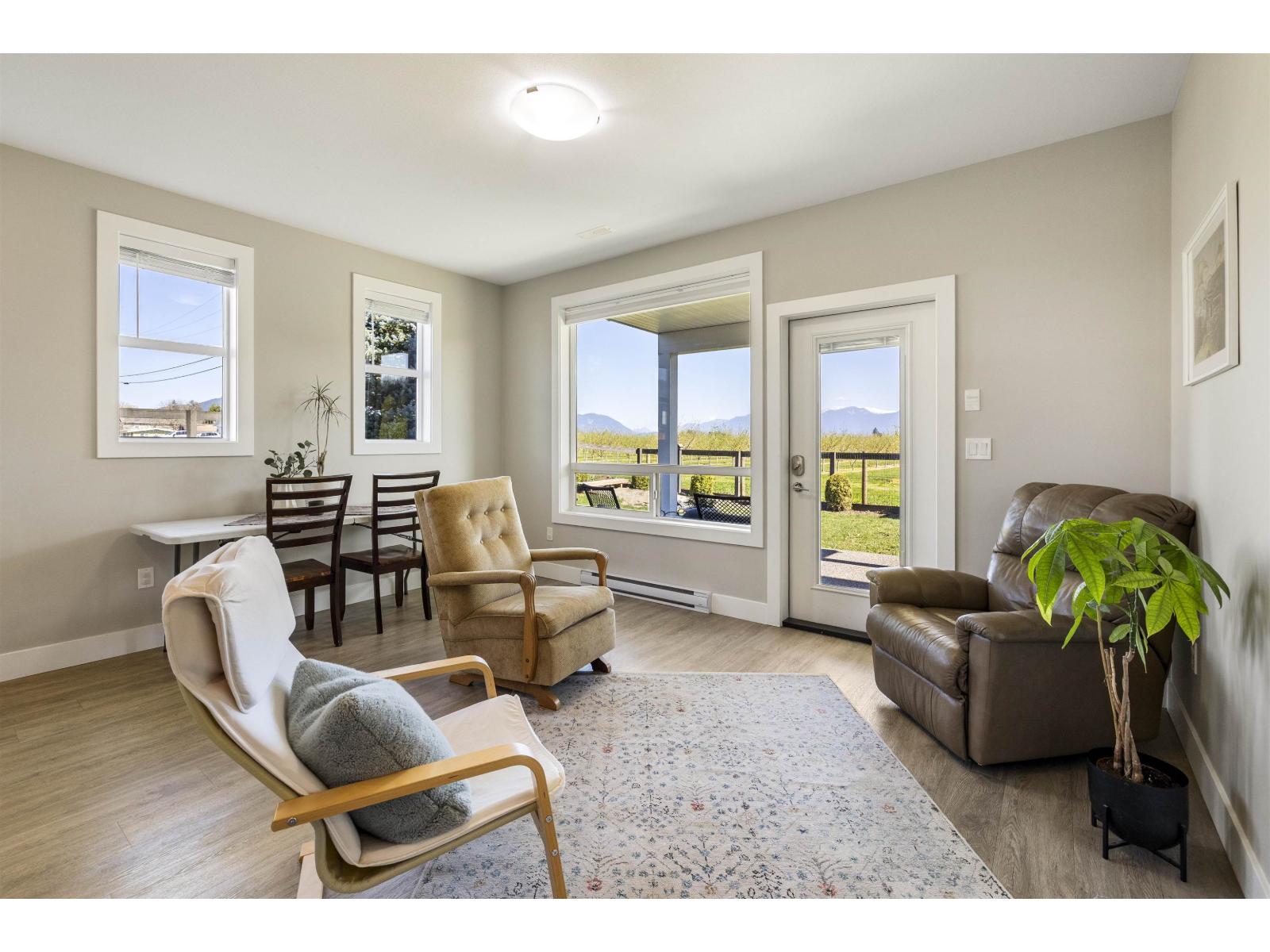 10398 WEDGEWOOD DRIVE, Fairfield Island, Chilliwack