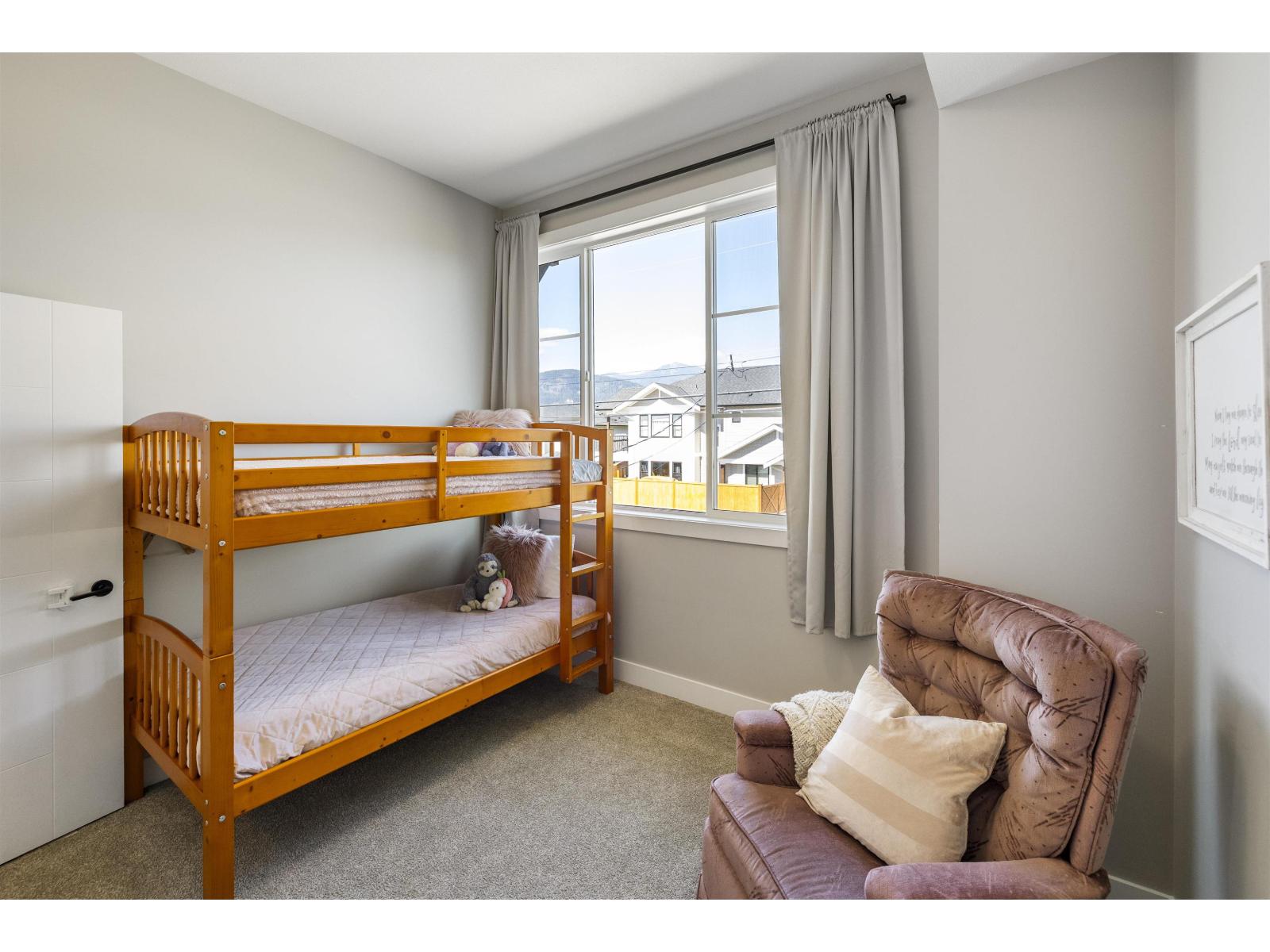 10398 WEDGEWOOD DRIVE, Fairfield Island, Chilliwack