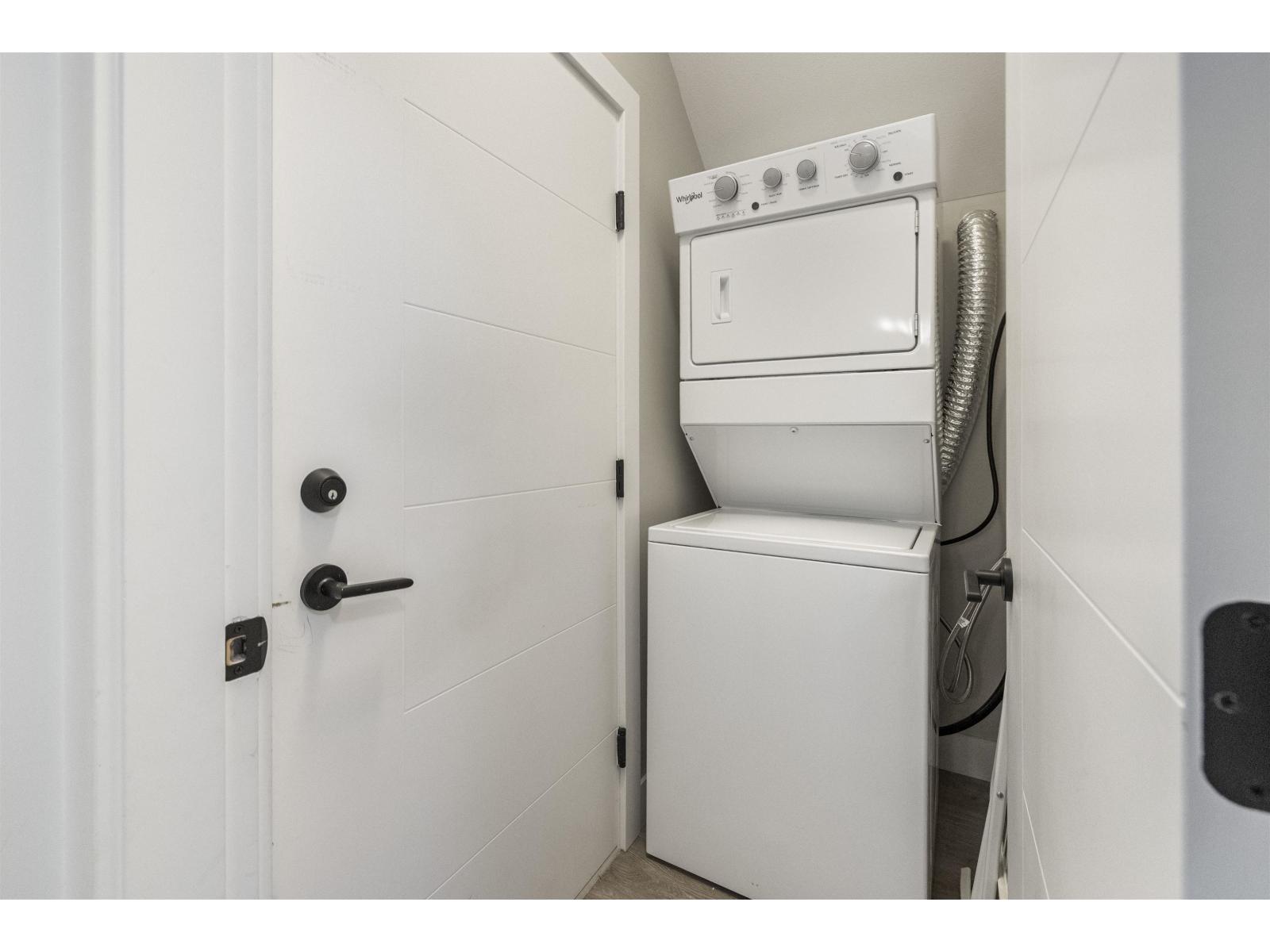 10398 WEDGEWOOD DRIVE, Fairfield Island, Chilliwack