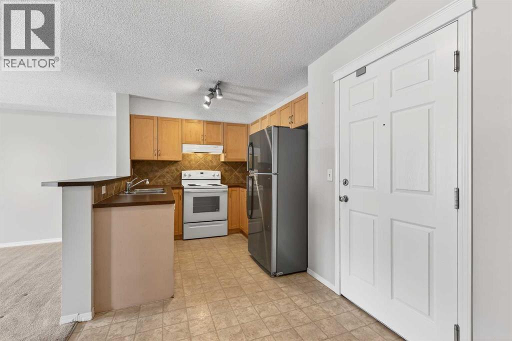 Single Family House for Sale in   Panamount Drive NW Panorama Hills Calgary 