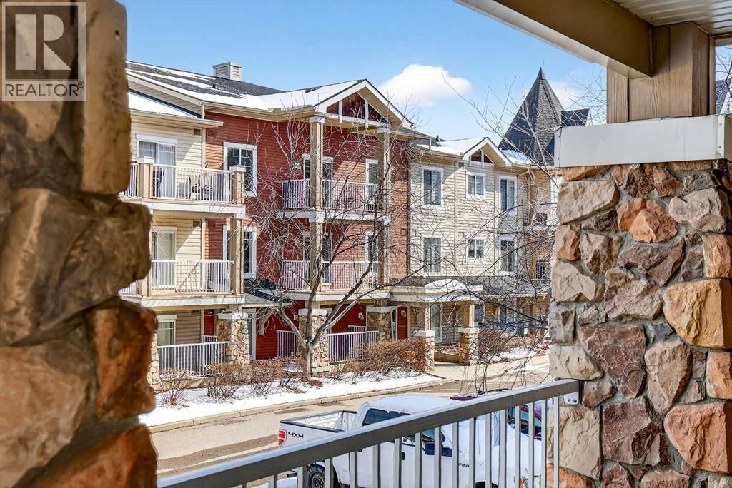 Single Family House for Sale in   Panamount Drive NW Panorama Hills Calgary 