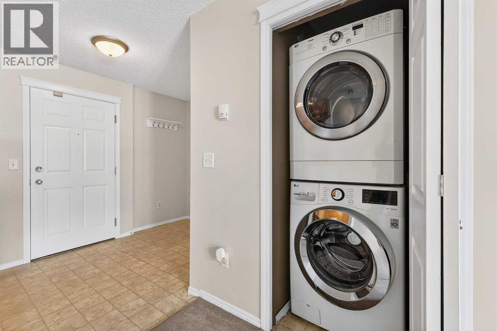 Single Family House for Sale in   Panamount Drive NW Panorama Hills Calgary 