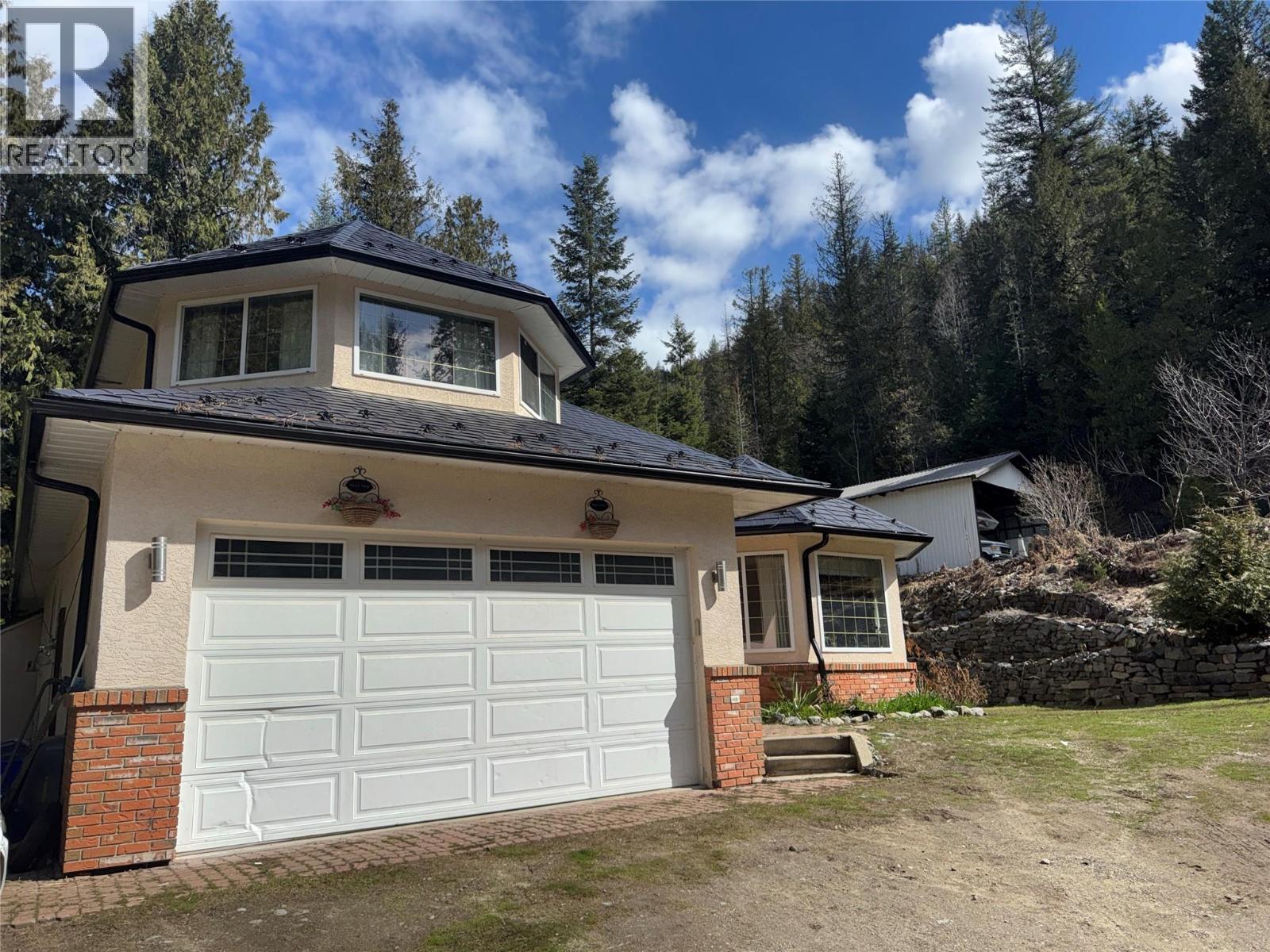 2300 Old Salmo Road - 3