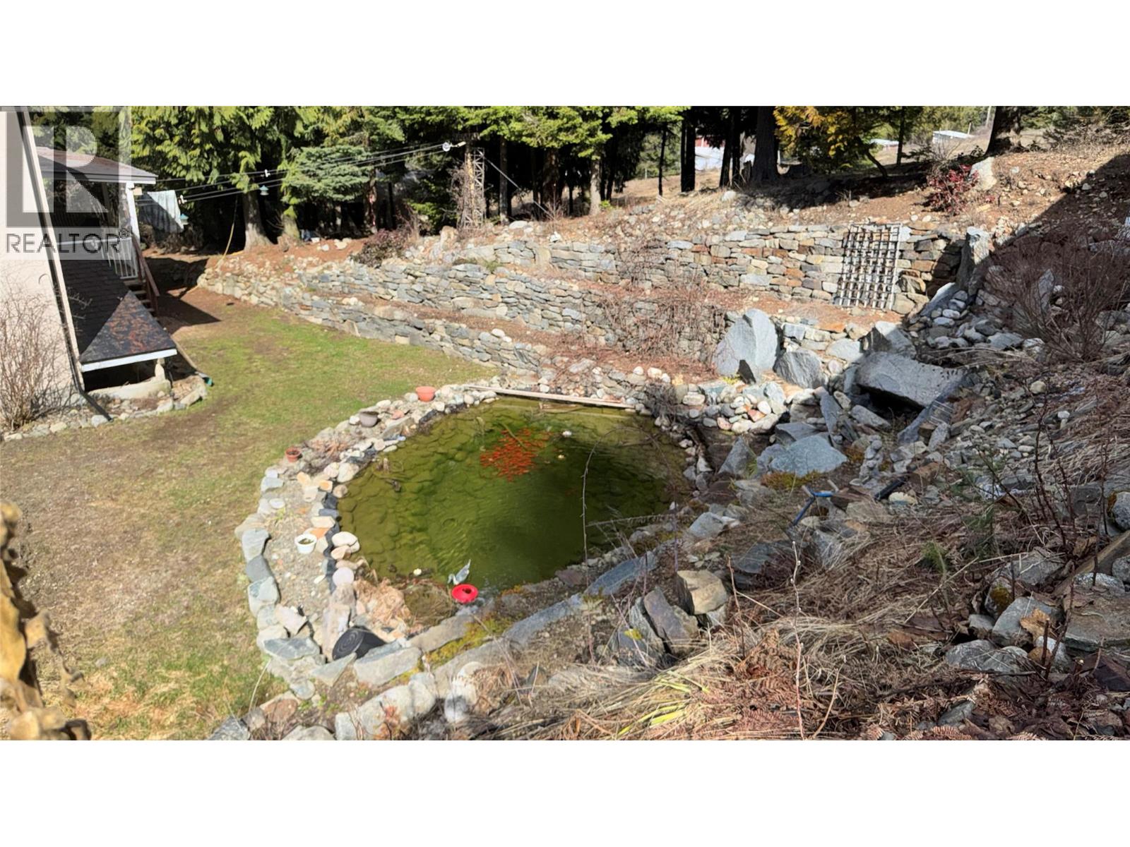 2300 Old Salmo Road - 73