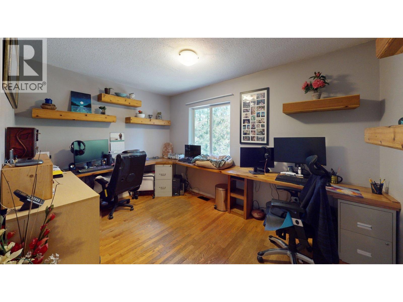 2300 Old Salmo Road - 20