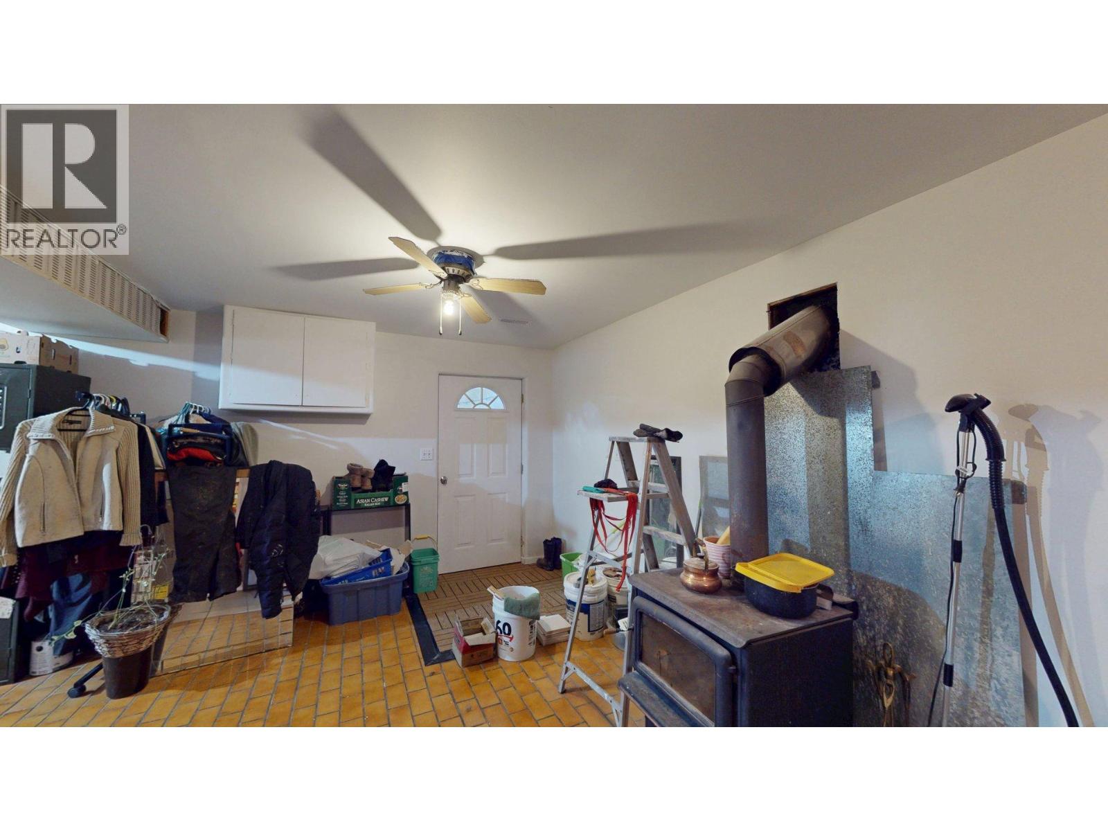 2300 Old Salmo Road - 47