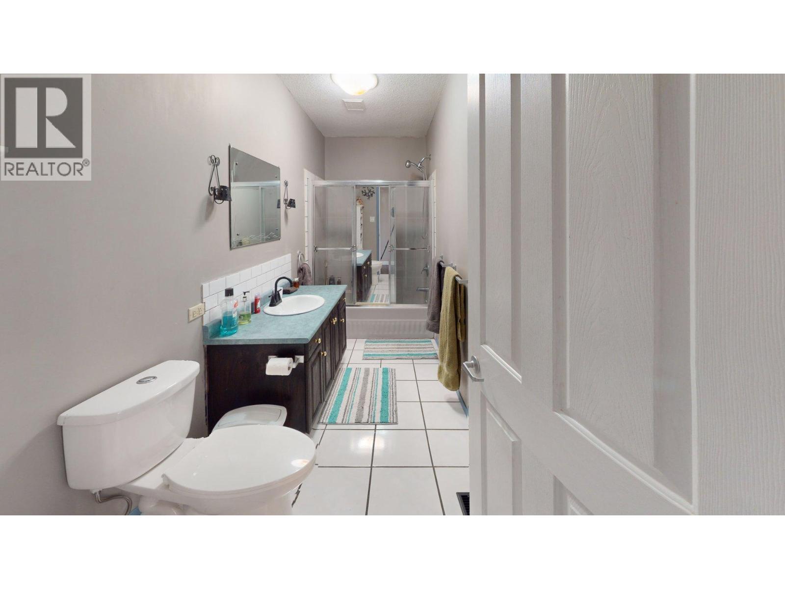 2300 Old Salmo Road - 37