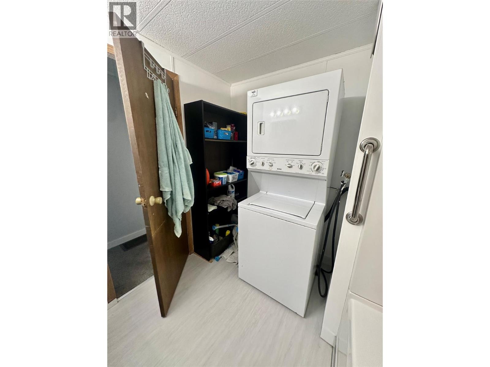 #D30 4505 MCLEAN CREEK ROAD - 21