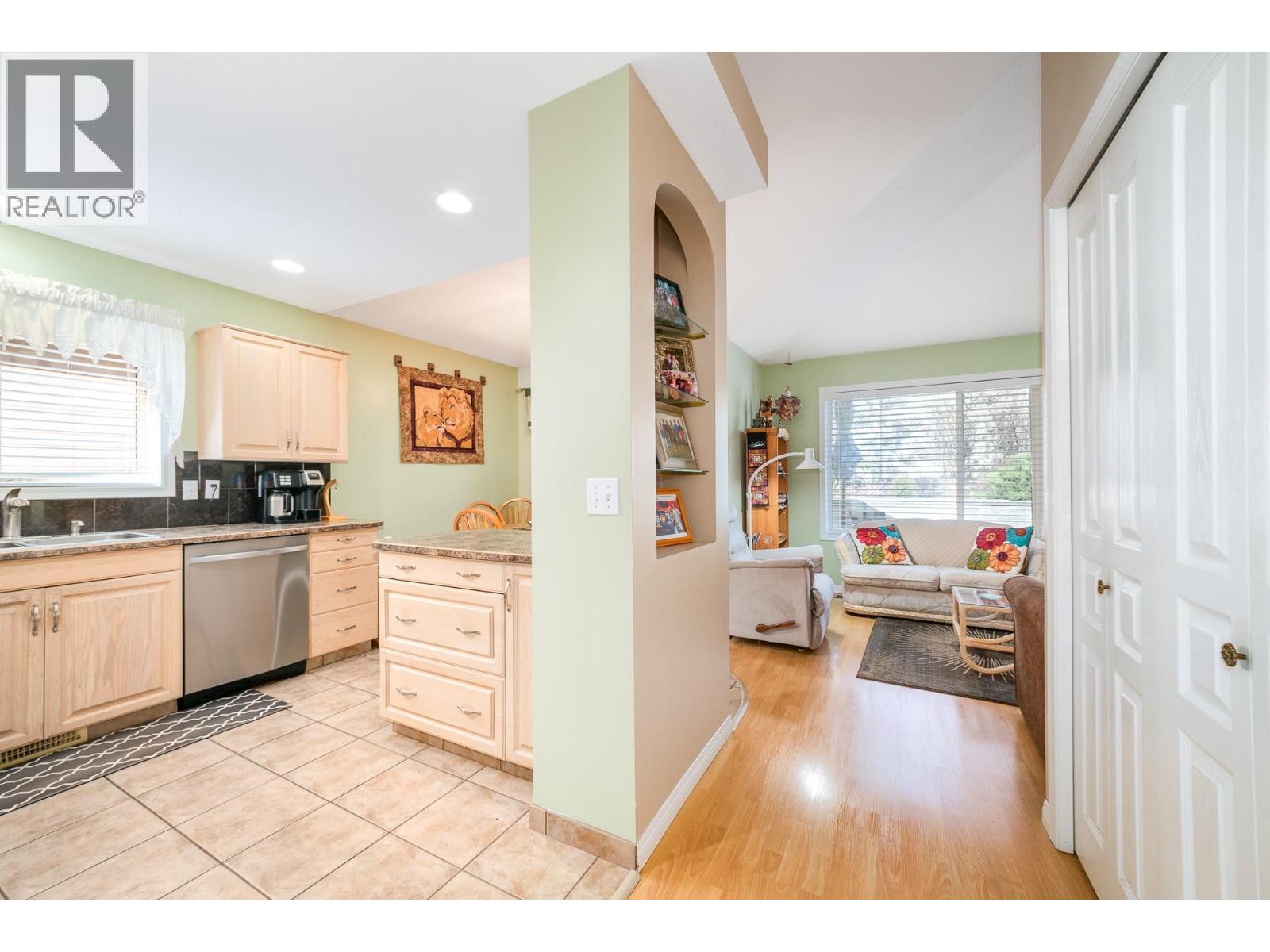 118 550 Yates Road, Kelowna