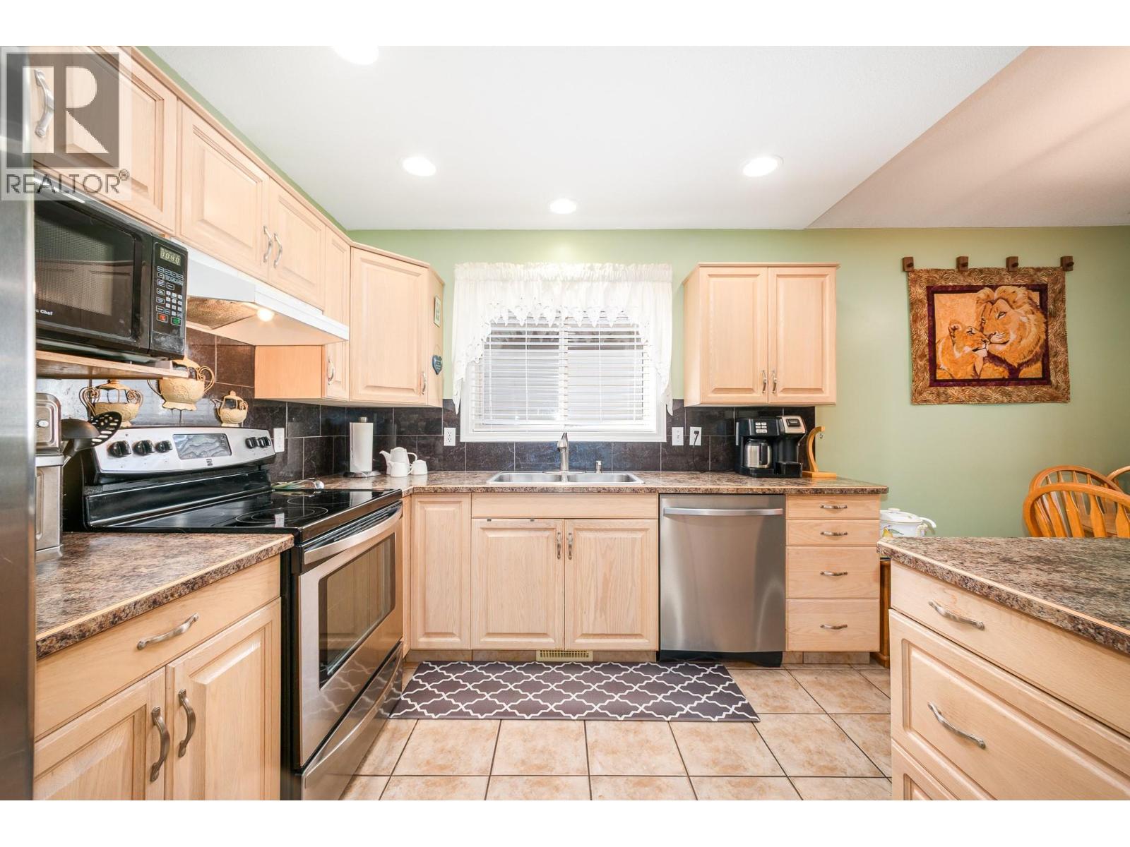 118 550 Yates Road, Kelowna