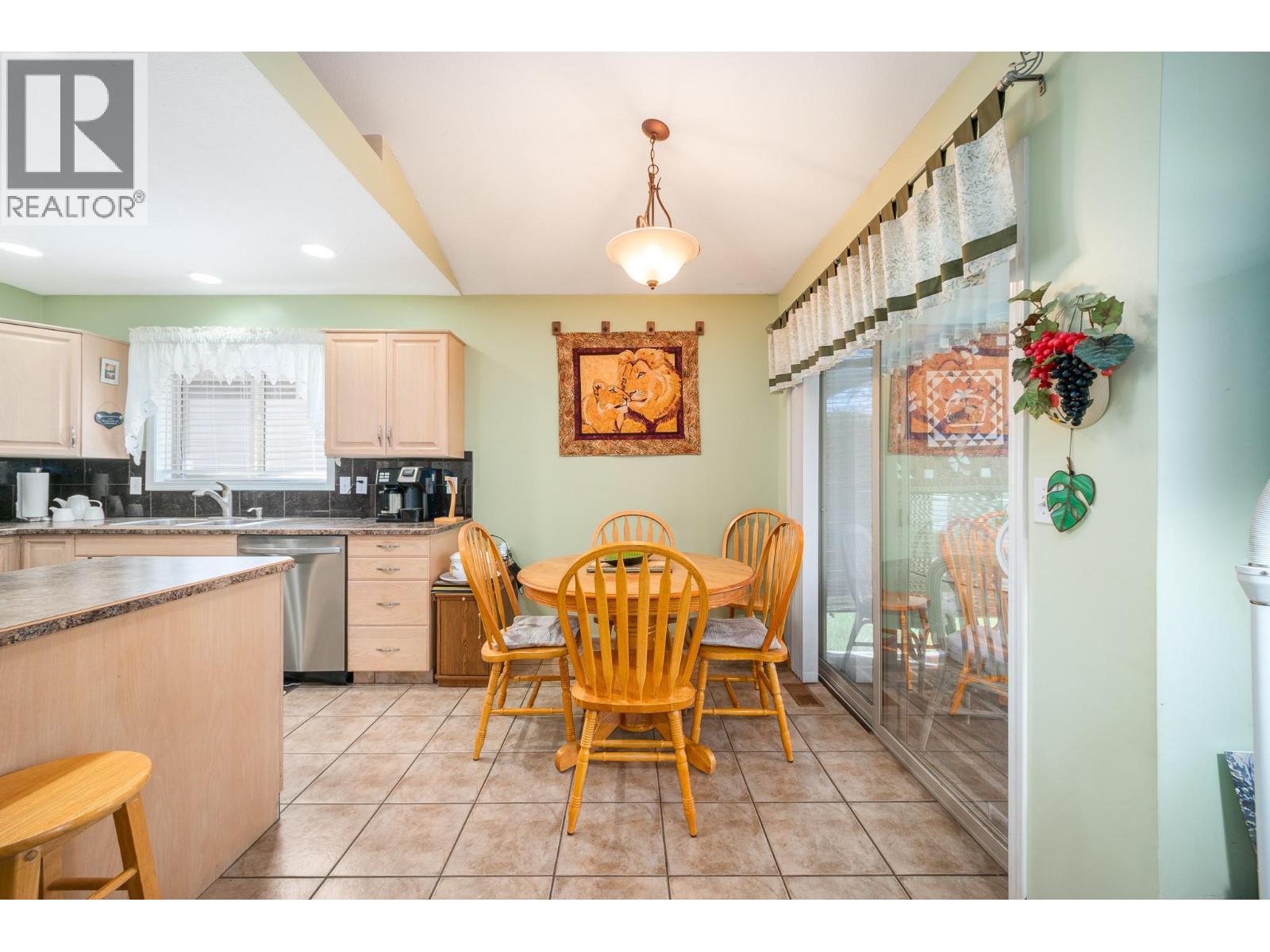 118 550 Yates Road, Kelowna