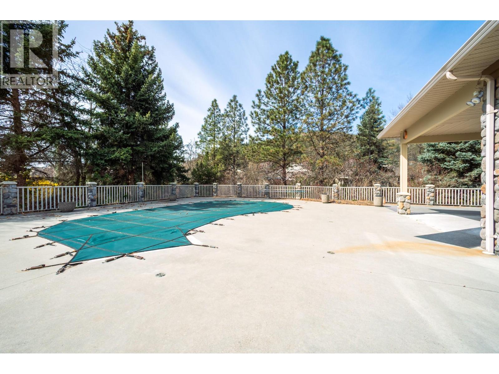 118 550 Yates Road, Kelowna