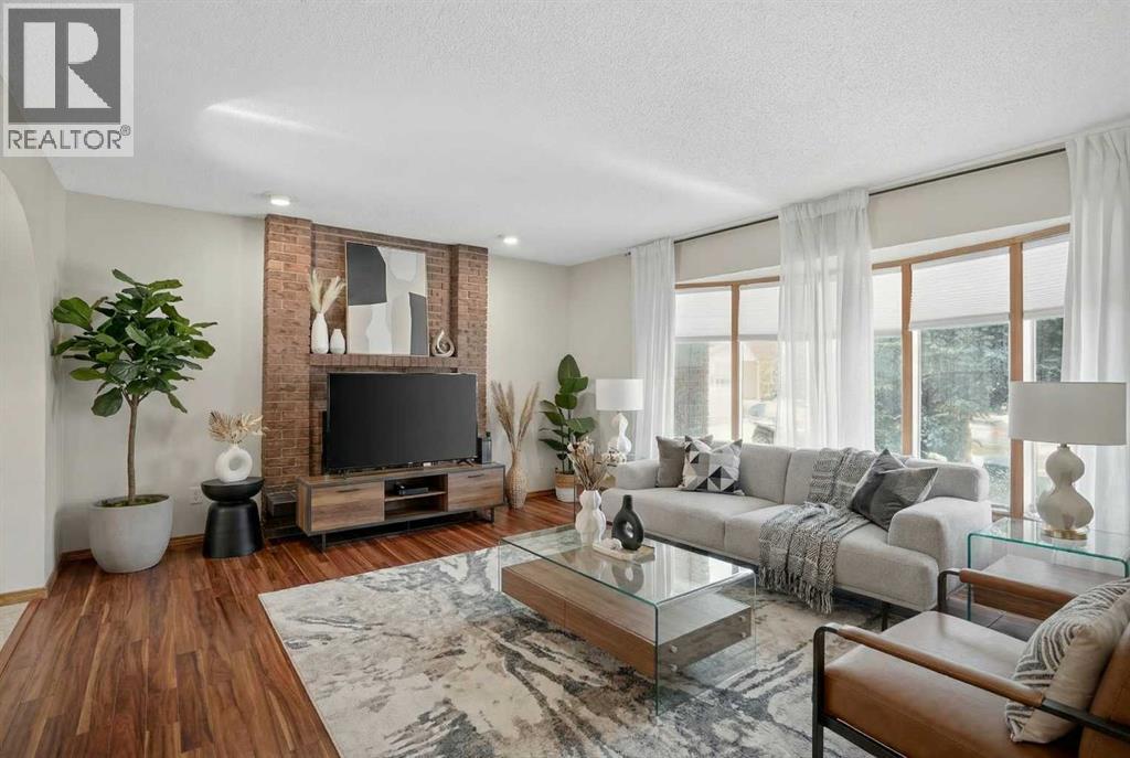 Single Family House for Sale in  Templewood Road NE Temple Calgary 