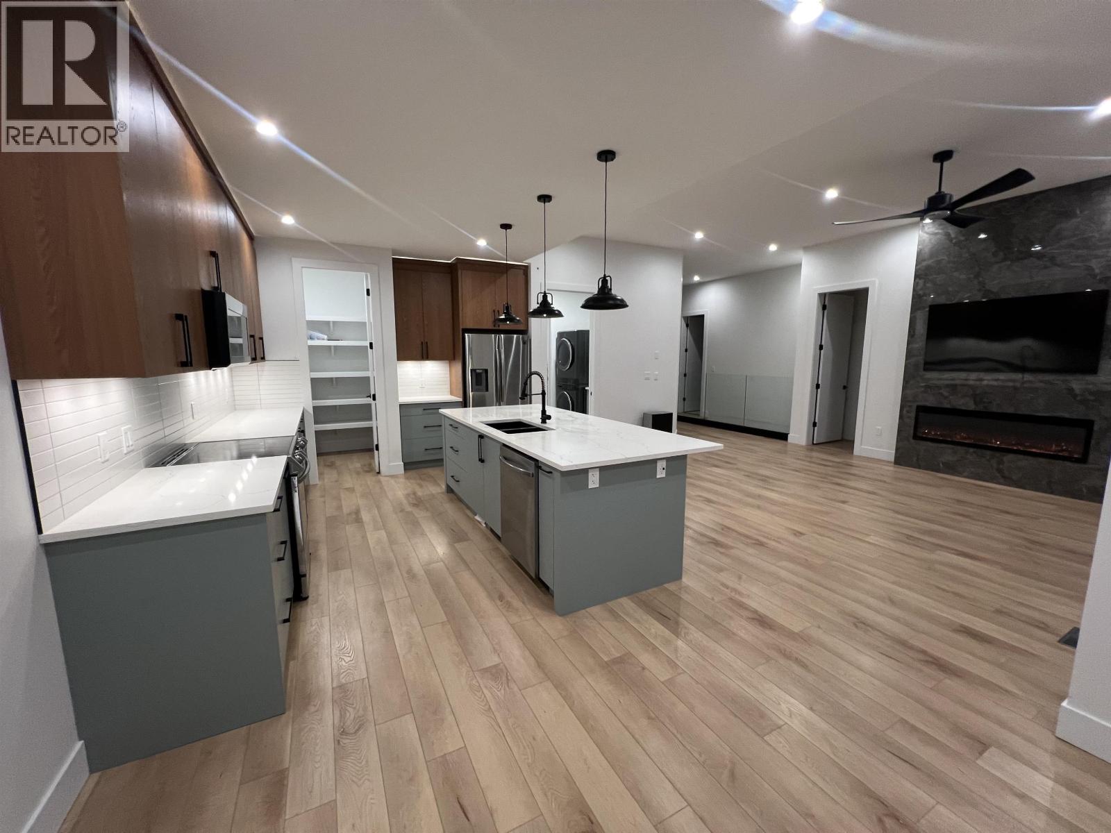 10512 109A STREET - 27