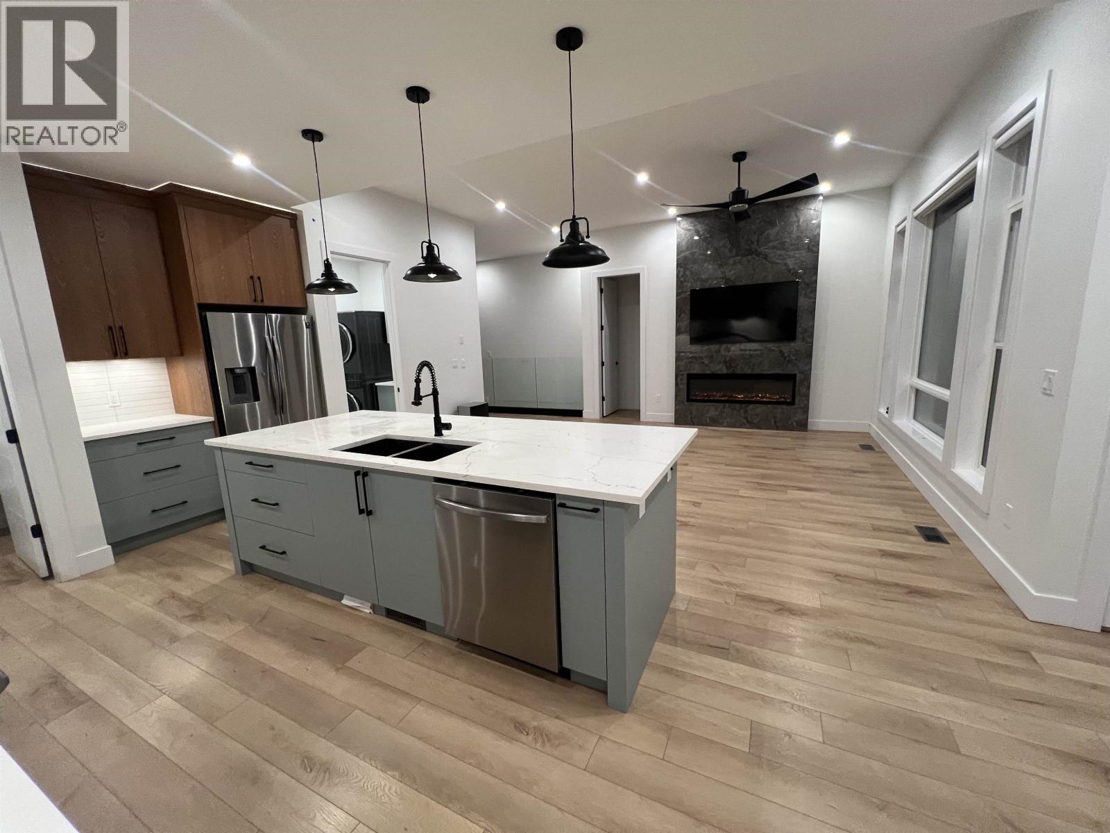 10512 109A STREET - 28