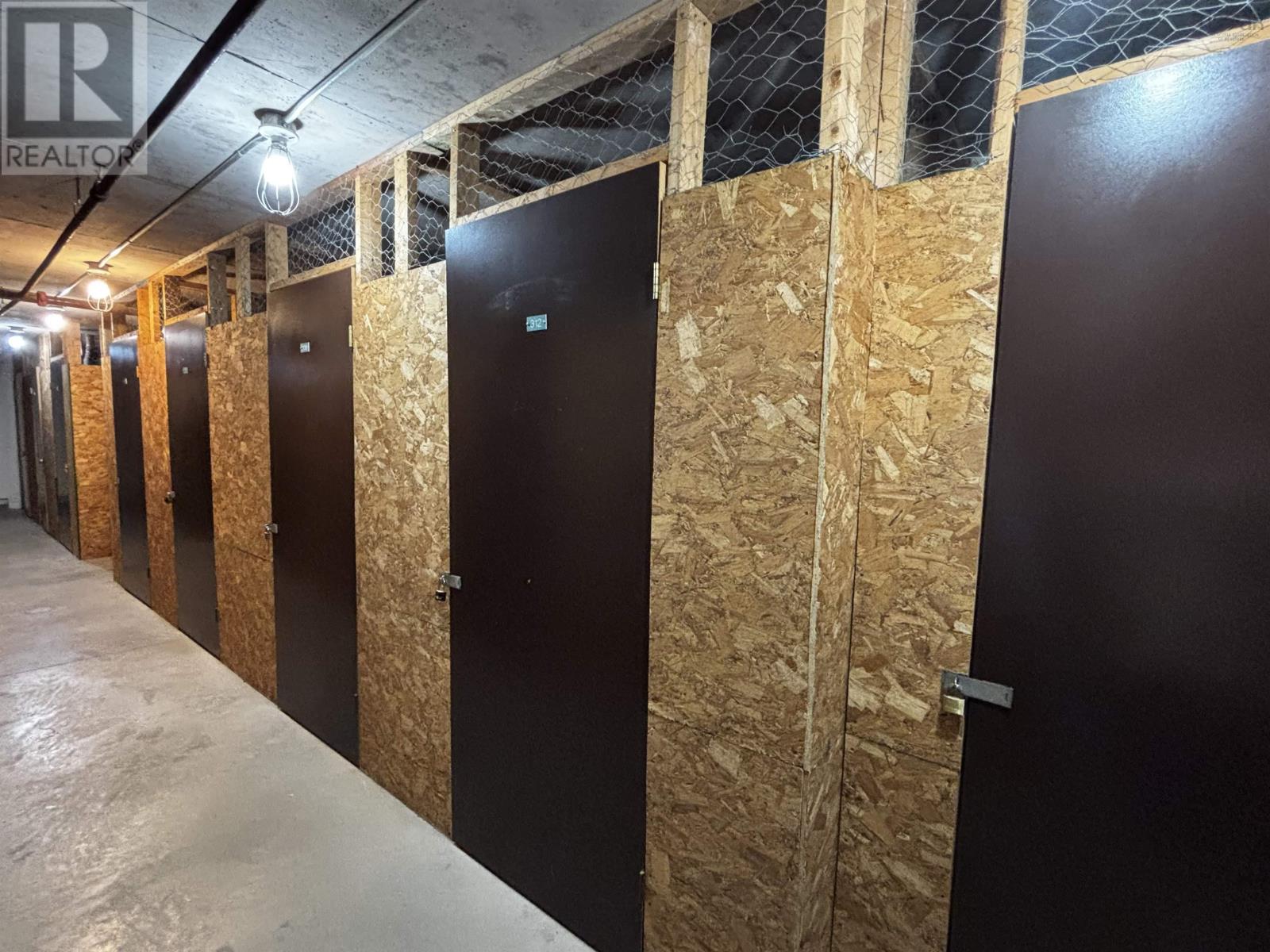 Property 1 of 29 of 312 61 Nelsons Landing Boulevard