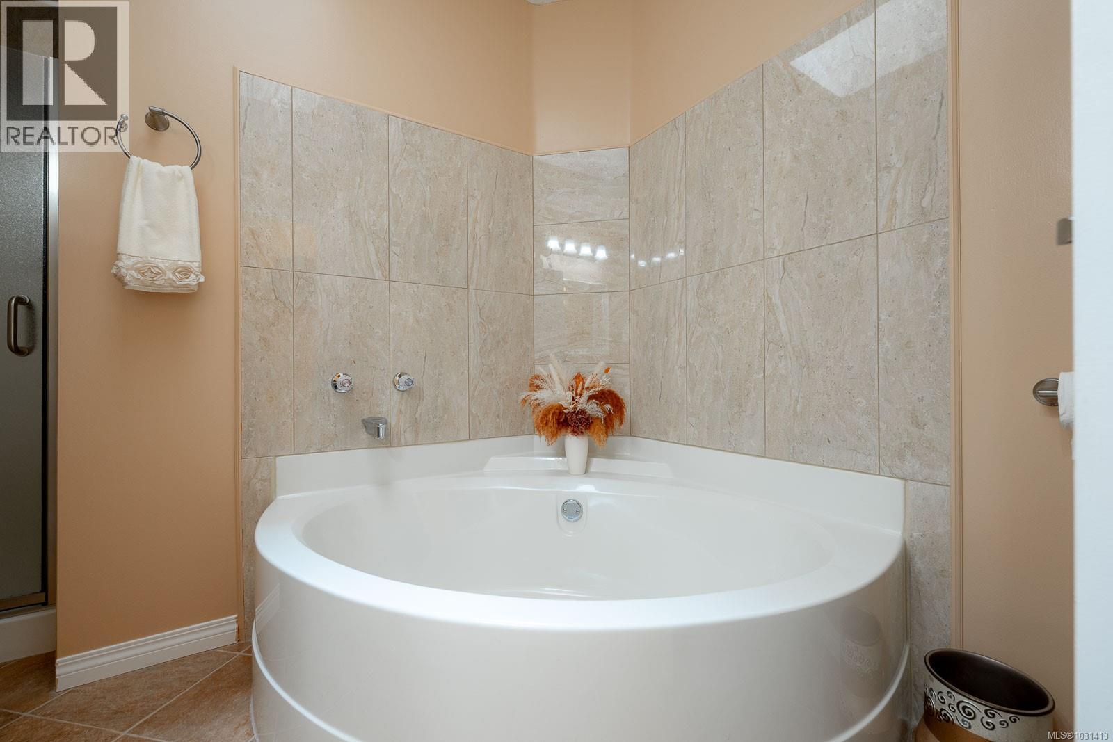 20 4750 Uplands Dr, Nanaimo