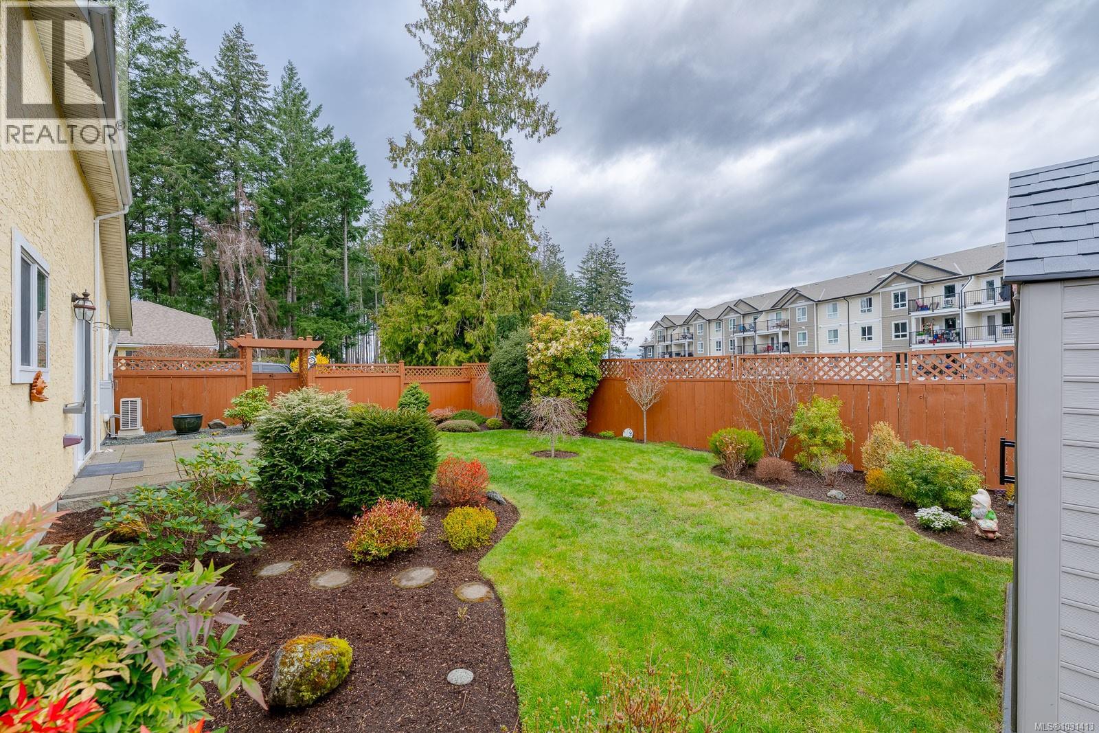 20 4750 Uplands Dr, Nanaimo