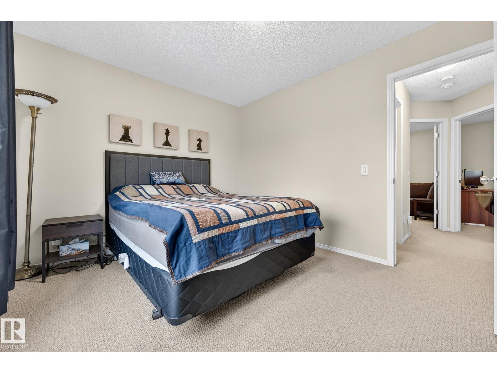 219 60 ST SW, Edmonton