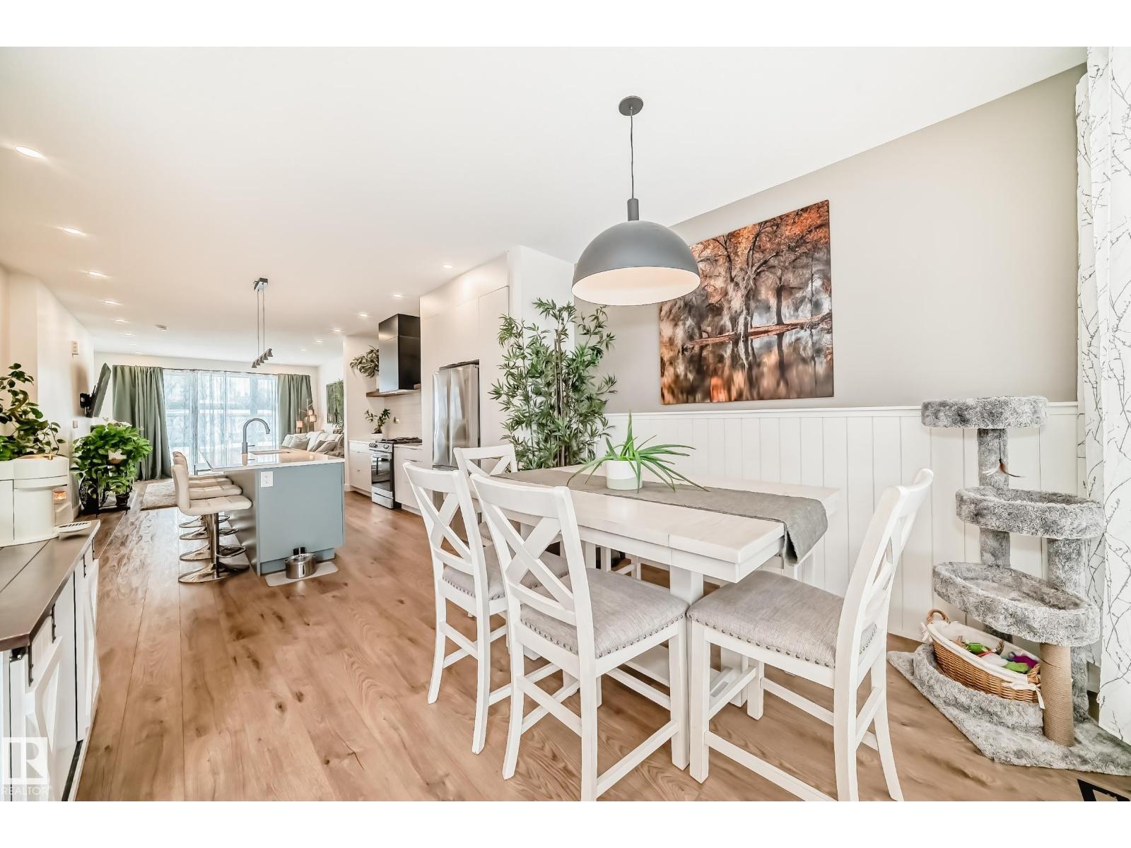 10936 117 ST NW, Edmonton