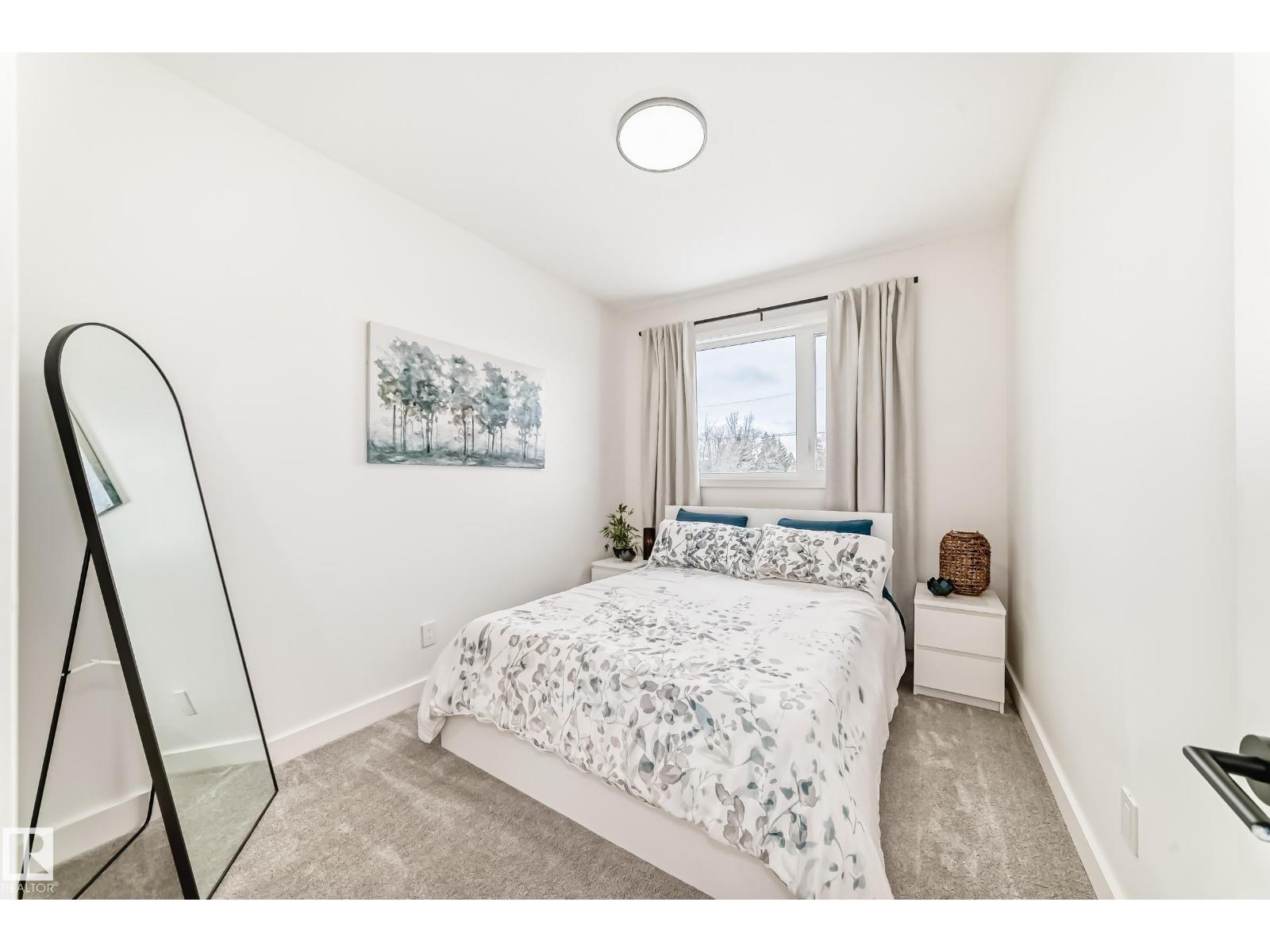 10936 117 ST NW, Edmonton