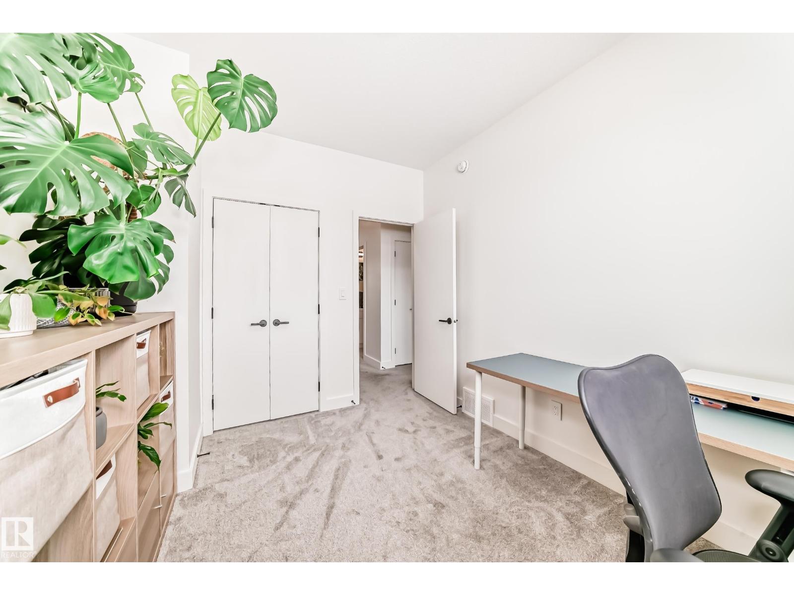 10936 117 ST NW, Edmonton