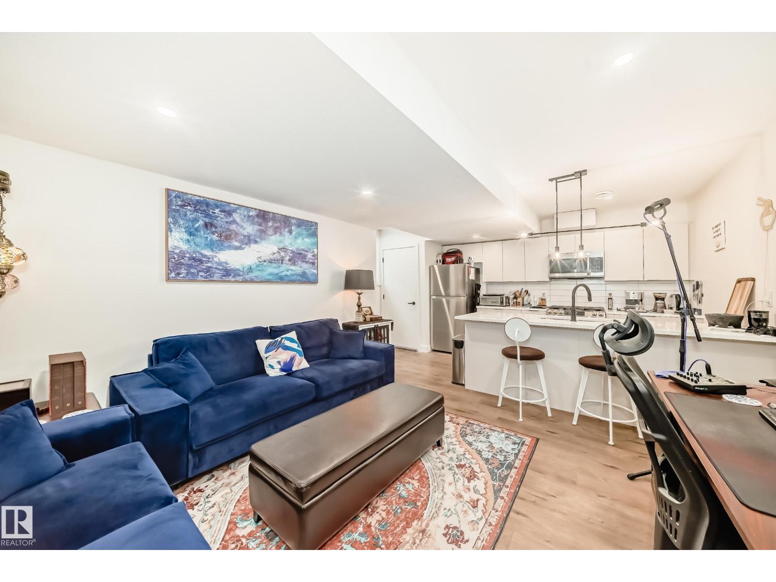 10936 117 ST NW, Edmonton