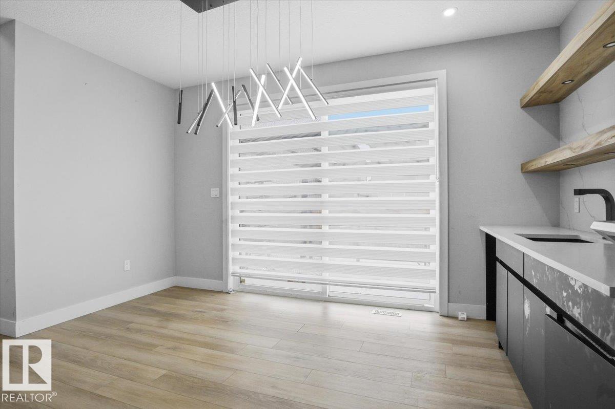 6911 173 AV NW NW - 18